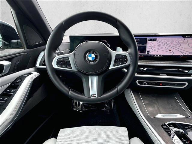 Certified 2024 BMW X5 xDrive40i w/ M Sport Package AWD/4WD image 7
