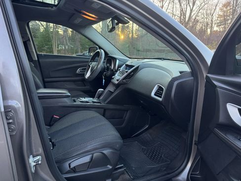 Used 2010 Chevrolet Equinox LT w/ Vehicle Interface Package image 13