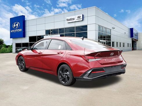 Certified 2026 Hyundai Elantra Sport FWD image 7