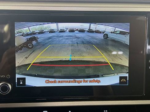 Used 2025 Toyota Tundra SR5 w/ SR5 Convenience Package AWD/4WD image 22