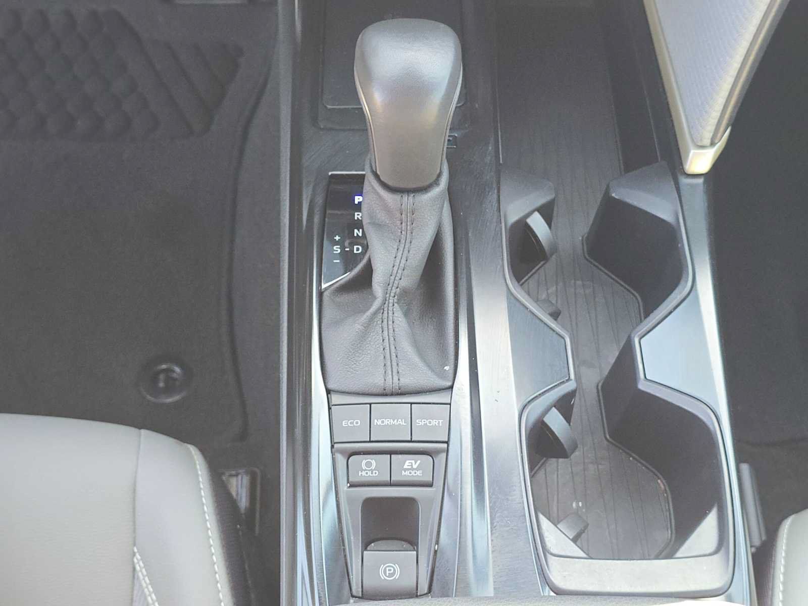 Used 2026 Toyota Camry SE w/ Convenience Package FWD image 31