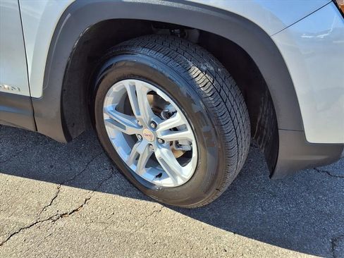 Certified 2022 GMC Terrain SLE image 38