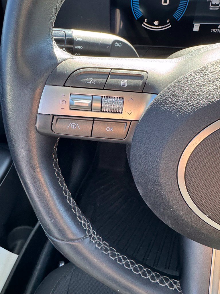 Used 2025 Hyundai Kona SEL AWD/4WD image 24