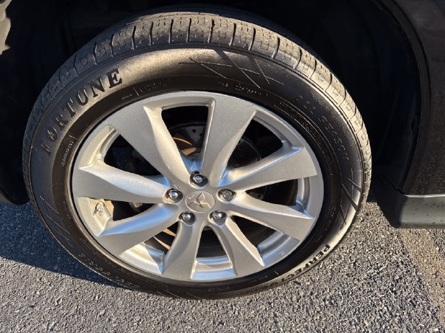 Used 2015 Mitsubishi Outlander Sport ES AWD/4WD image 27