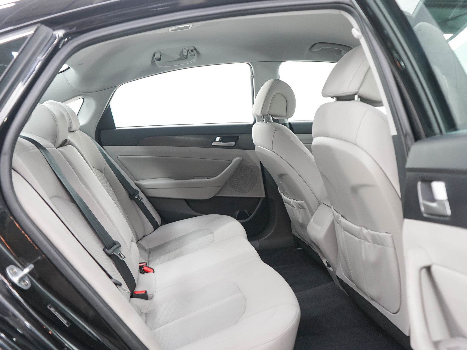 Used 2017 Hyundai Sonata Sport FWD image 12