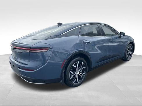 Certified 2025 Toyota Crown XLE image 5