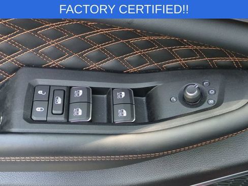 Certified 2025 Jeep Grand Cherokee Summit AWD/4WD image 14