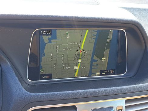 Used 2016 Mercedes-Benz E 400 4MATIC Coupe image 26