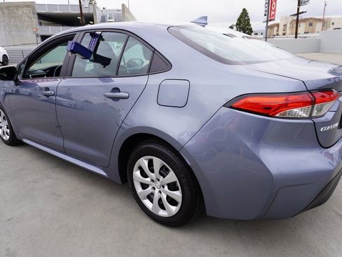 Certified 2025 Toyota Corolla LE image 5