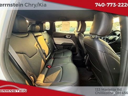 Used 2024 Jeep Compass Limited w/ Elite Group AWD/4WD image 26