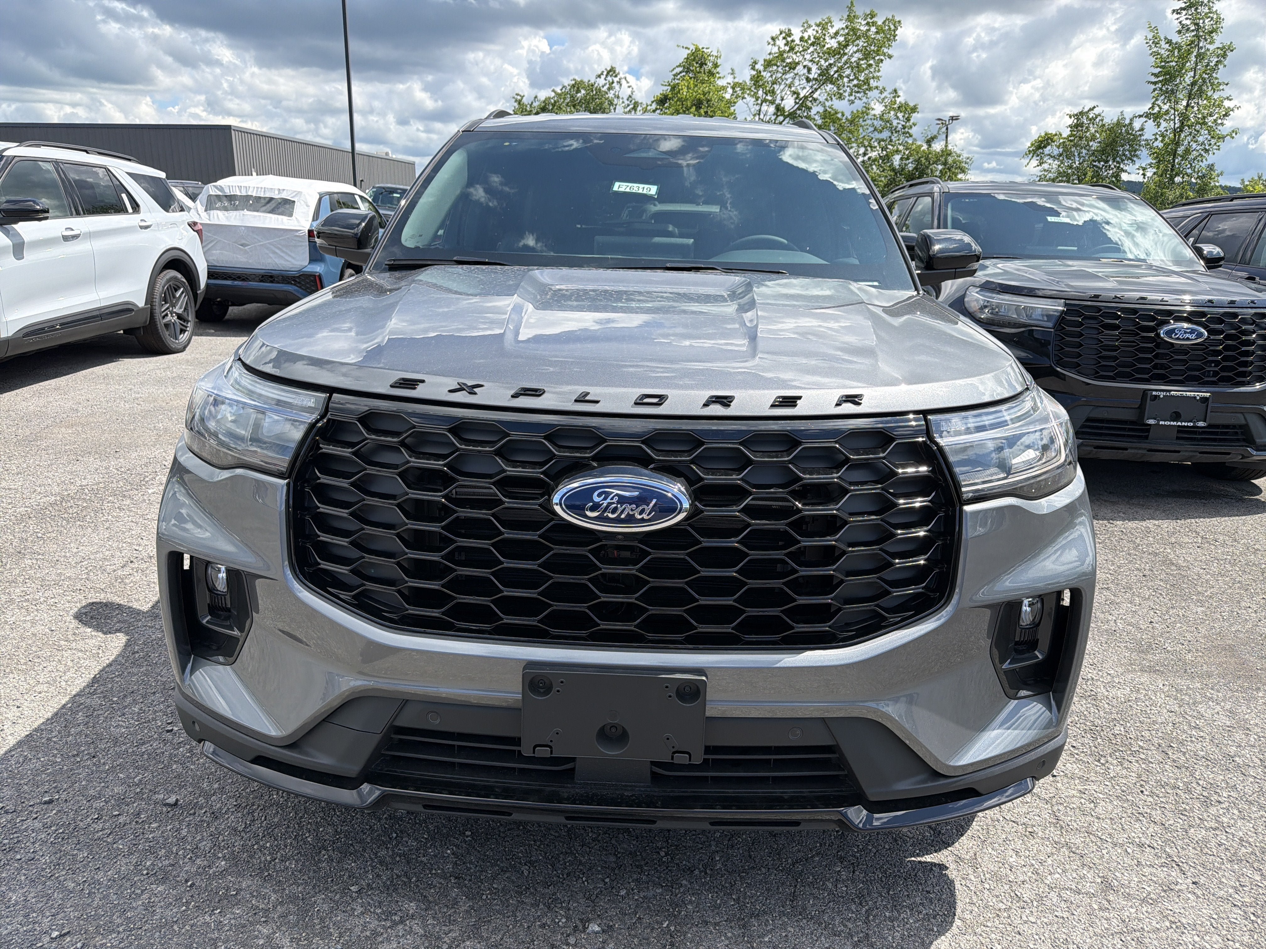 New 2026 Ford Explorer ST-Line AWD/4WD image 3