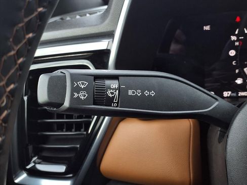 Certified 2023 GMC Canyon AT4 w/ AT4 Premium Package image 15