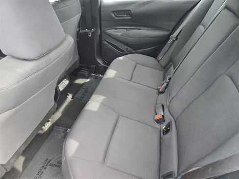 Used 2023 Toyota Corolla LE image 12