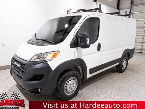 Used 2024 RAM ProMaster 1500 w/ Convenience Group FWD image 2