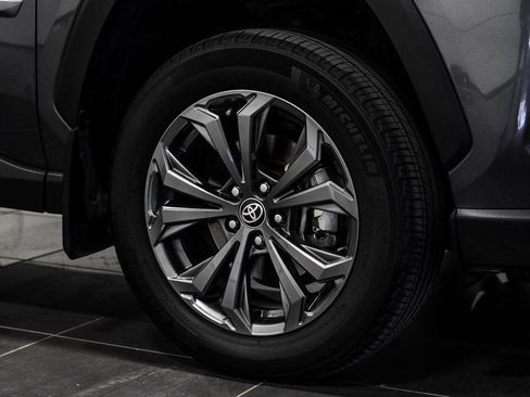 Used 2024 Toyota RAV4 Limited image 57