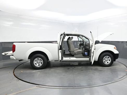 Used 2019 Nissan Frontier S image 44