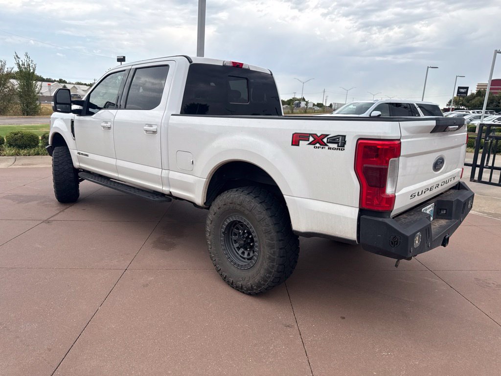 Used 2019 Ford F250 Lariat w/ Lariat Value Package AWD/4WD image 5