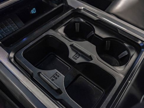 Used 2024 Ford F350 Lariat w/ FX4 Off-Road Package image 25