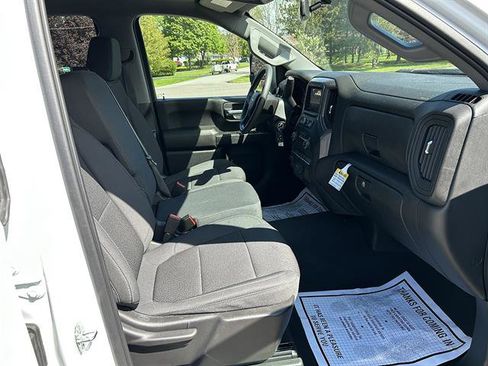 Certified 2021 Chevrolet Silverado 2500 Custom w/ Custom Value Package AWD/4WD image 34