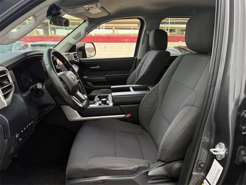 Used 2022 Toyota Tundra SR5 w/ SR5 Convenience Package image 28