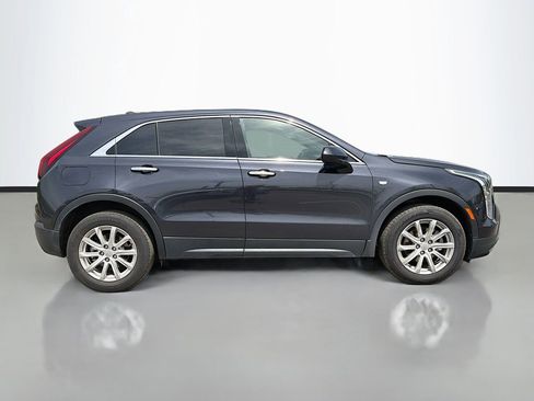 Used 2023 Cadillac XT4 Luxury FWD image 4