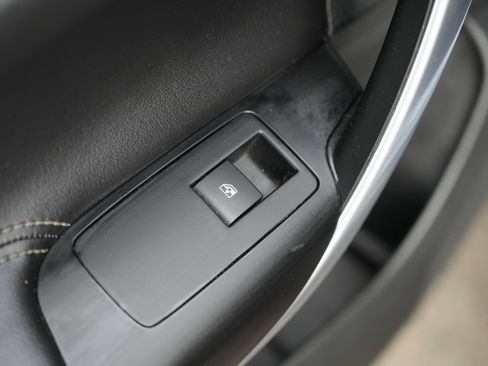 Used 2017 Buick Regal GS w/ Driver Confidence Package #2 image 33