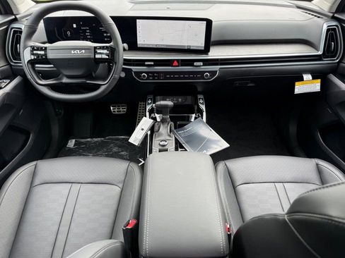 New 2026 Kia Sorento SX image 8