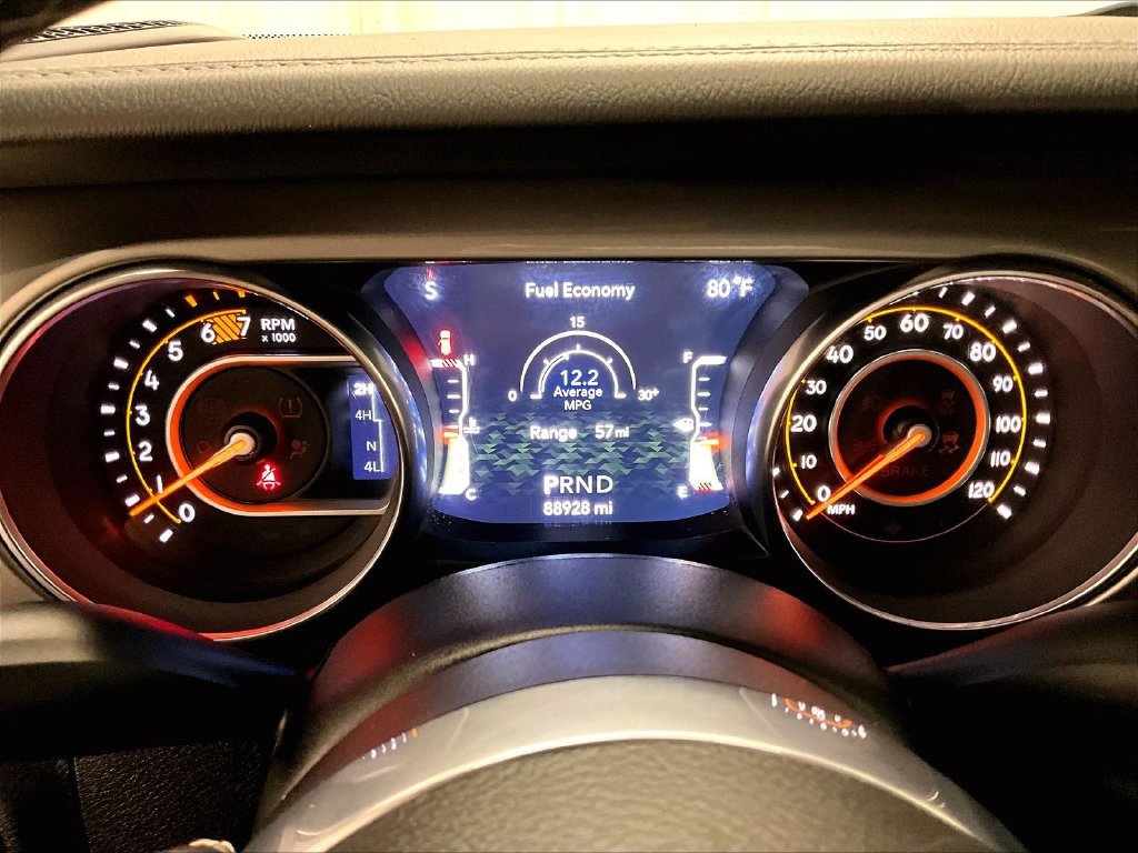 Used 2019 Jeep Wrangler Unlimited Sahara AWD/4WD image 13