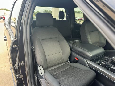 Used 2024 Ford F150 XLT w/ XLT Black Appearance Package AWD/4WD image 31