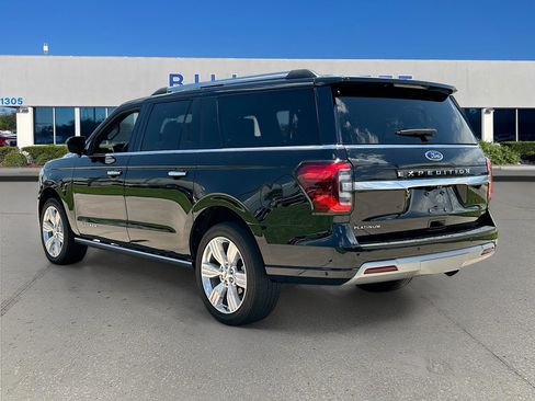 Used 2024 Ford Expedition Max Platinum AWD/4WD image 5