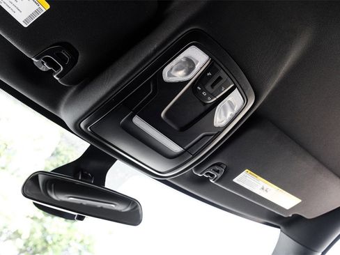 Used 2021 RAM 2500 Big Horn image 26