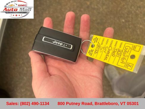 Used 2021 Jeep Grand Cherokee L Overland w/ Luxury Tech Group IV AWD/4WD image 30