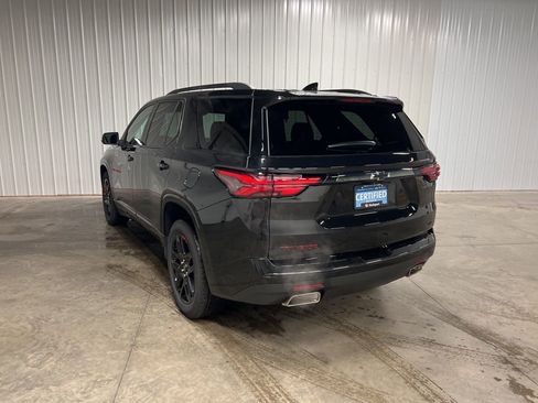 Certified 2023 Chevrolet Traverse Premier w/ Redline Edition image 4