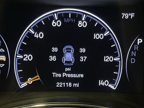 Used 2021 Jeep Grand Cherokee Limited AWD/4WD image 21