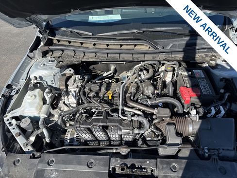 Used 2024 Nissan Altima 2.5 SV FWD image 29