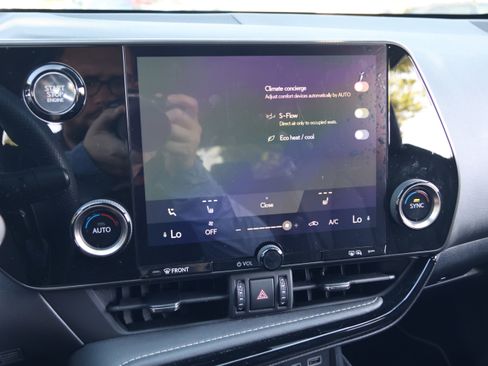 Used 2024 Lexus NX 350 F Sport AWD/4WD image 26
