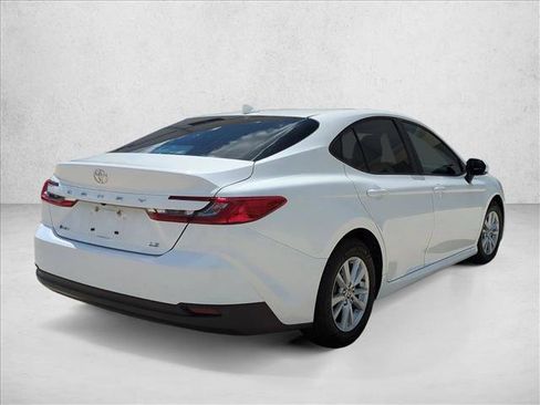 Used 2025 Toyota Camry LE FWD image 6