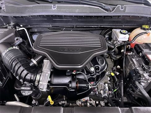 Used 2022 Chevrolet Blazer RS image 31