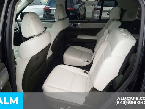 Used 2024 Hyundai Santa Fe Calligraphy AWD/4WD image 20
