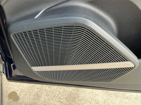 Used 2018 Audi SQ5 Premium Plus w/ S Sport Package image 40