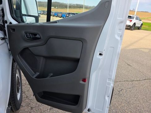 New 2025 Ford Transit 150 Low Roof image 27