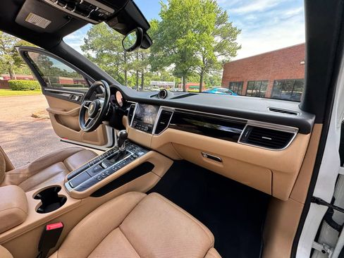 Used 2017 Porsche Macan S AWD/4WD image 15
