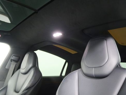 Used 2019 Tesla Model X 100D image 11