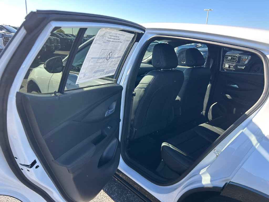 New 2026 Buick Envista Sport Touring w/ Convenience I Package FWD image 32