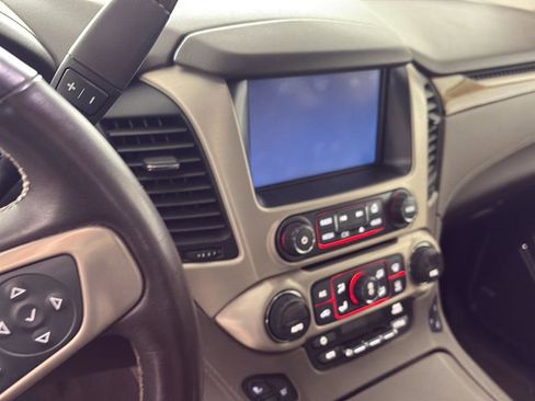 Used 2016 GMC Yukon XL Denali w/ Open Road Package image 18