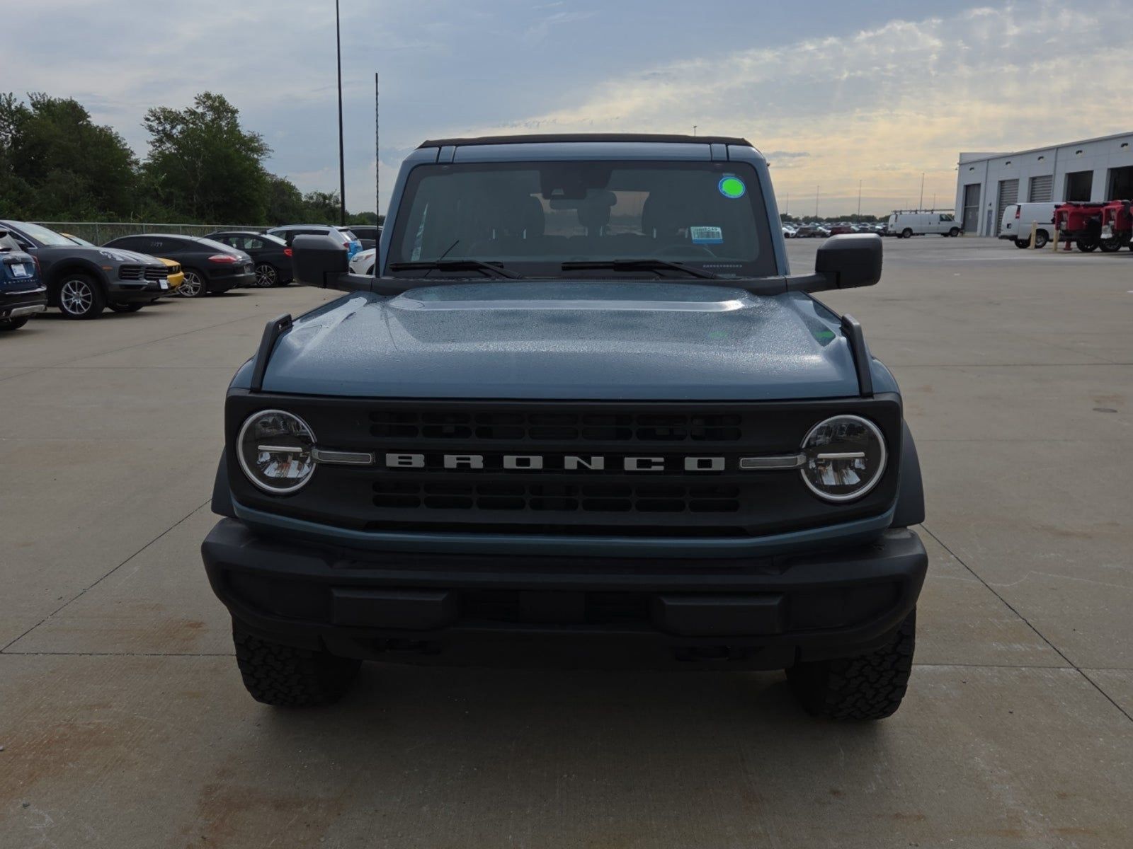 Used 2023 Ford Bronco 4-Door AWD/4WD image 5