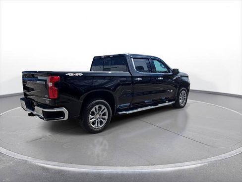 Used 2025 Chevrolet Silverado 1500 LTZ w/ LTZ Convenience Package II AWD/4WD image 8