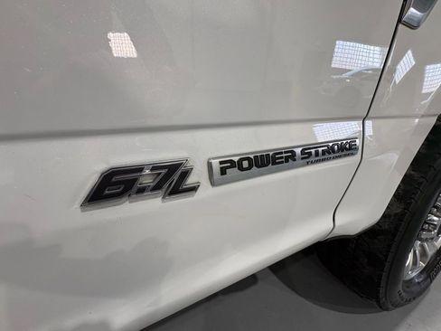 Used 2022 Ford F350 Limited w/ Snow Plow Prep Package image 52