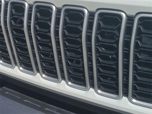 New 2025 Jeep Wrangler Sahara image 24