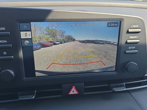 New 2026 Hyundai Elantra Sport FWD image 18
